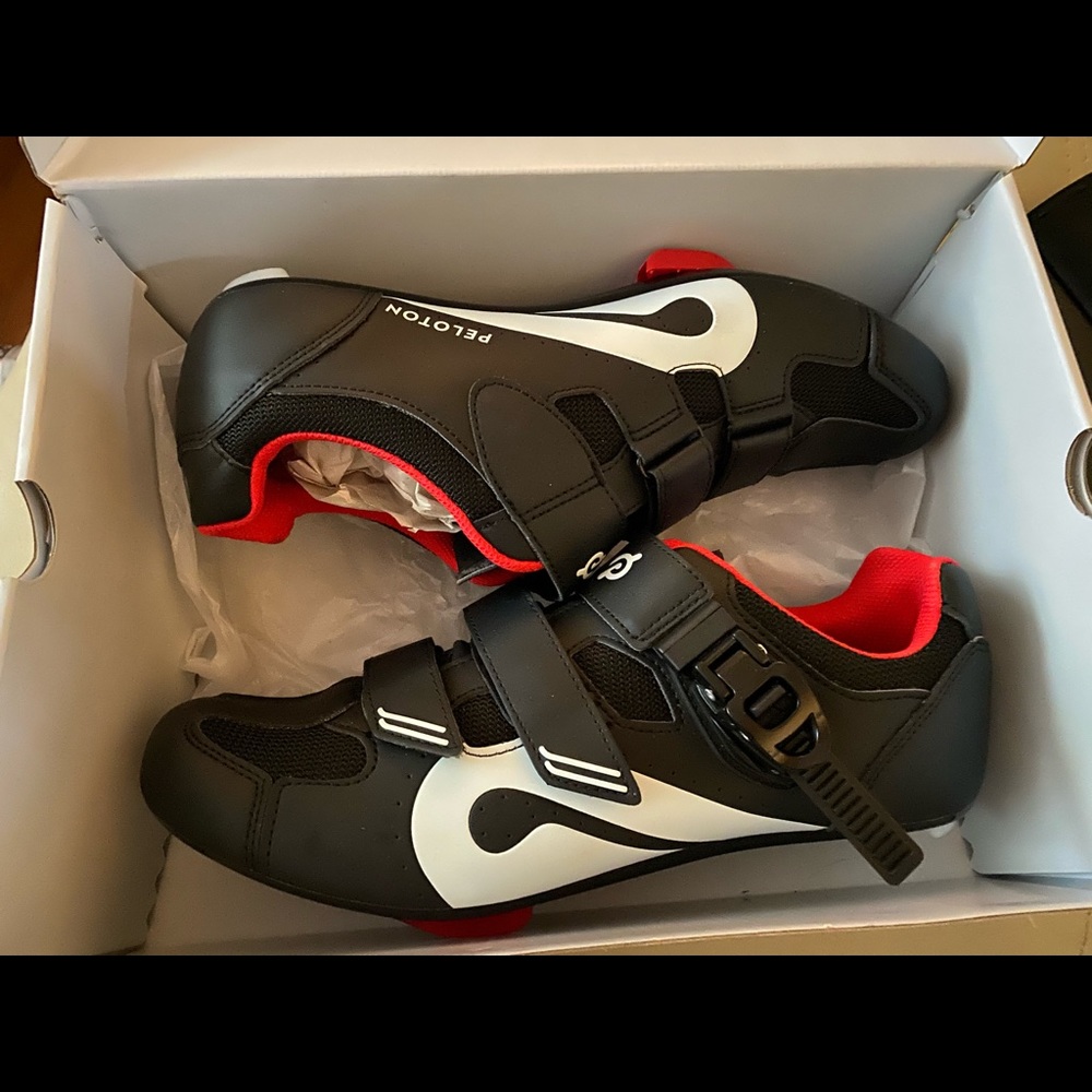 Size 45 like new Peloton Cycle shoes